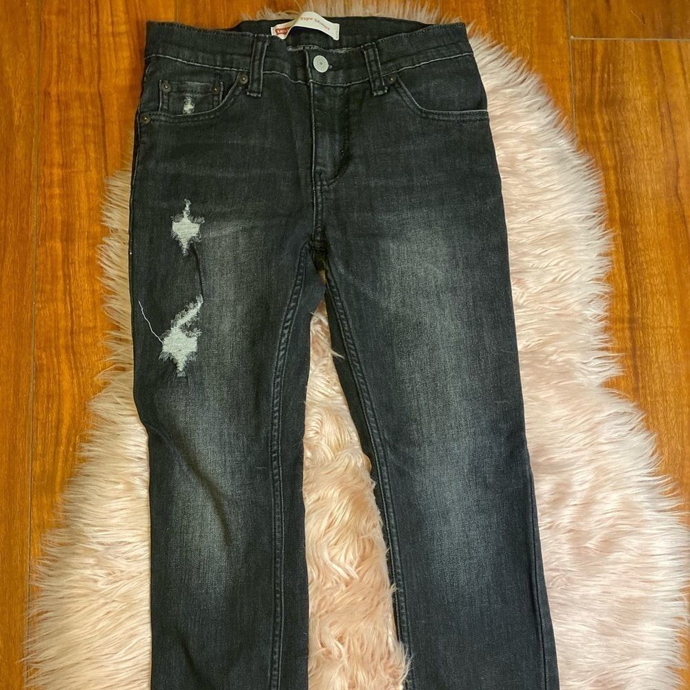Boys size 14 dark wash Levi’s skinny jeans